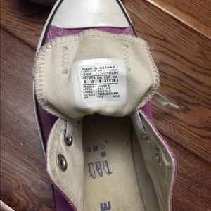 Women converse size 10